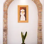 Studio May פיראן